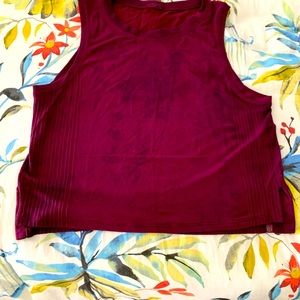 😍Tie dye cropped Lululemon tank